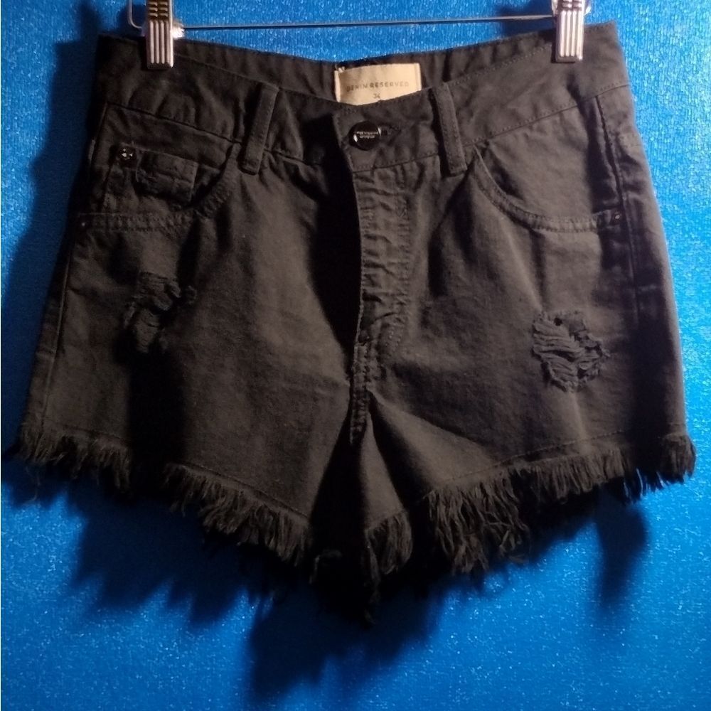 DENIM RESERVED new with tag black short booty shorts size 38